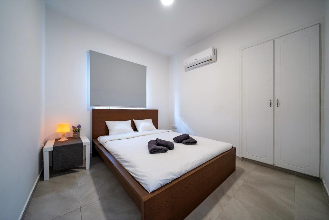 Home Of Comfort Mackenzie Larnaca Exterior foto